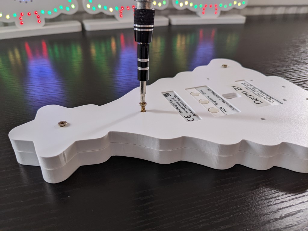 Screwing the rear of the case to the front